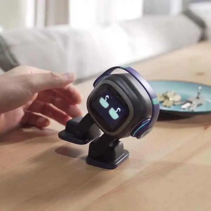 感情表現ロボット「Emo Robot」、音声認識機能搭載、感 - Smart Home Control のレビューと価格