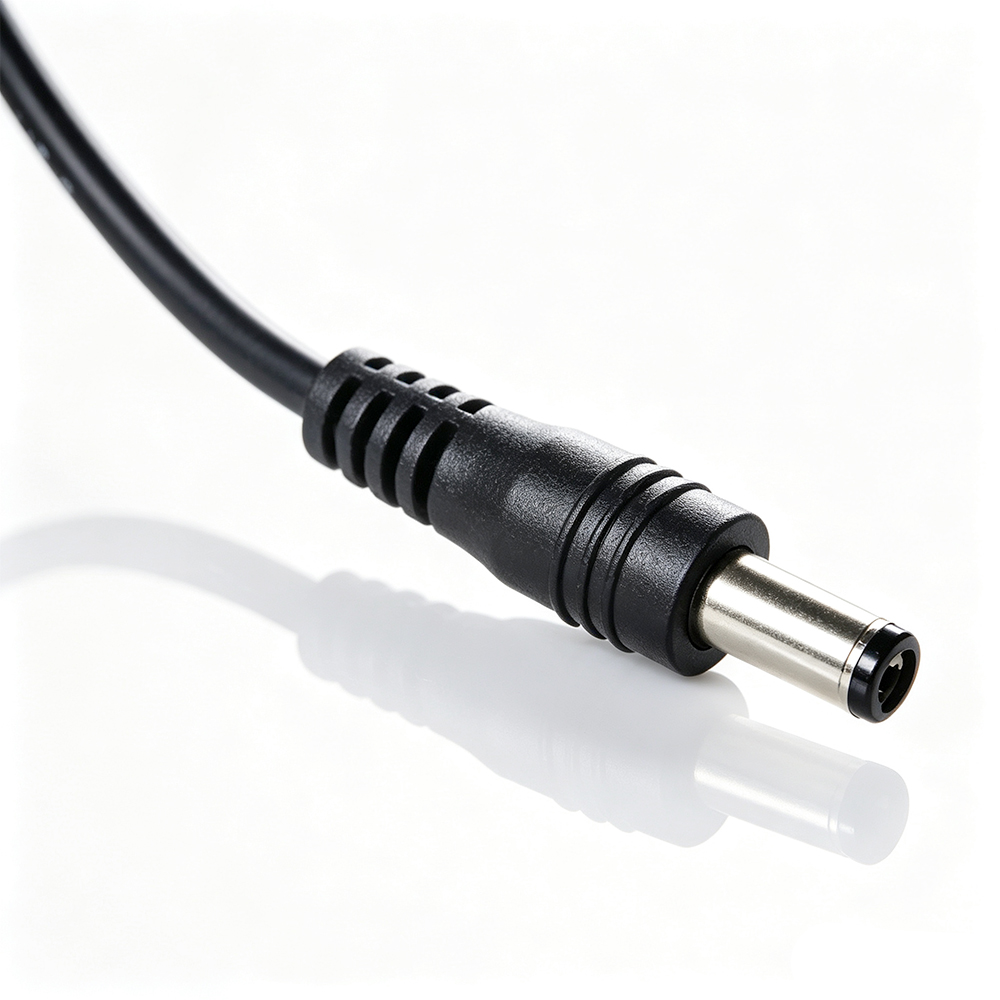 USB-DC電源ケーブル 5.5x2.1mm 3.5x1.3 - Smart Power Strip のレビューと価格